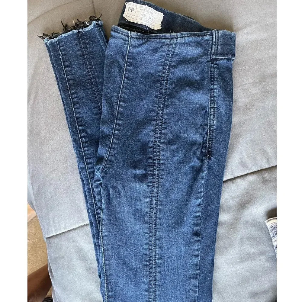 Free People Blue Straight Leg Jeans - Picture 8 of 8